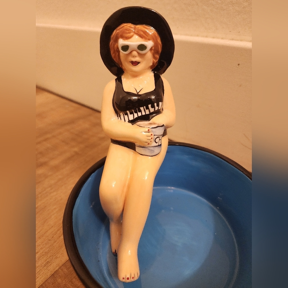Westland Funseekers 2003 Melody Poolside Salsa Bowl Ceramic Figurine - Picture 2 of 7